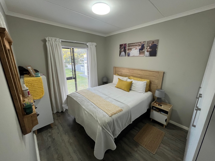 2 Bedroom Property for Sale in Haasendal Western Cape